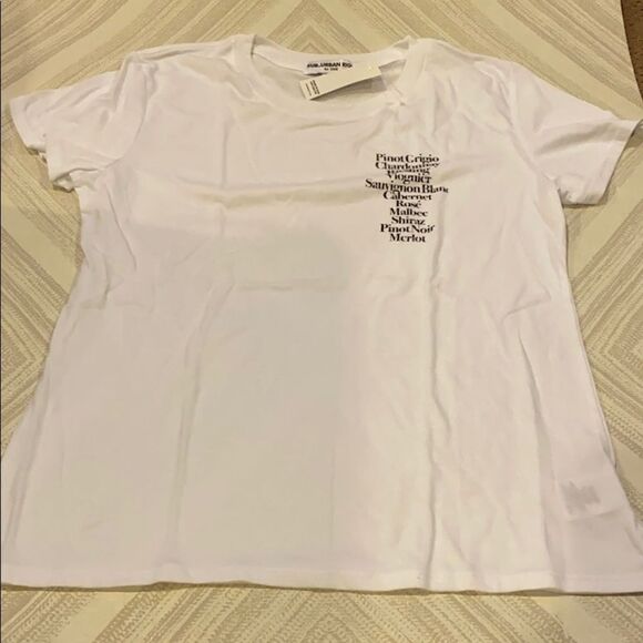 Suburban Riot White T-Shirt with a List of Wine, Size XS - Picture 1 of 4